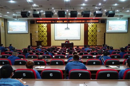 市委宣讲团 (1).JPG
