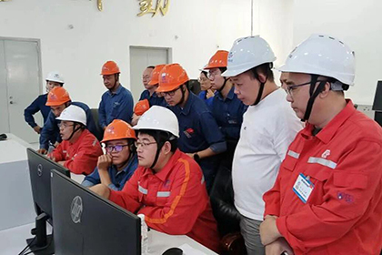 泸天化股份公司干部员工新春守岗不打烊履职尽责显担当