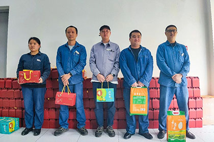 泸天化股份公司工会开展中秋国庆双节慰问活动