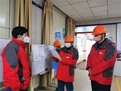 泸天化股份公司领导深入生产销售一线督查疫情防控工作