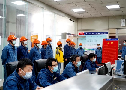 泸天化老系统合成氨装置实现长周期生产百日红