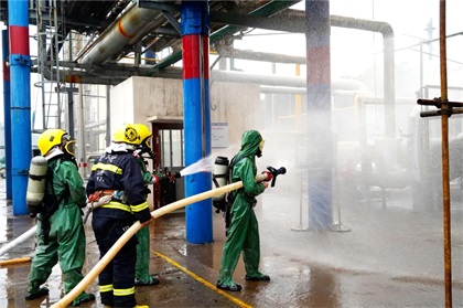 泸天化股份公司开展2022年液氨泄漏事故应急救援综合演练