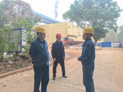 泸天化股份公司党委书记、董事长廖廷君督导重点项目建设工作