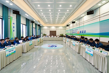 泸天化股份公司团委召开领导青工面对面座谈会